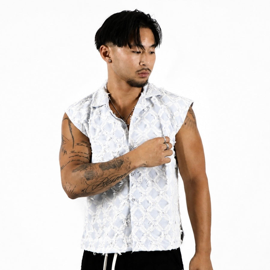 Chemise sans manche ciel & blanc avec plume