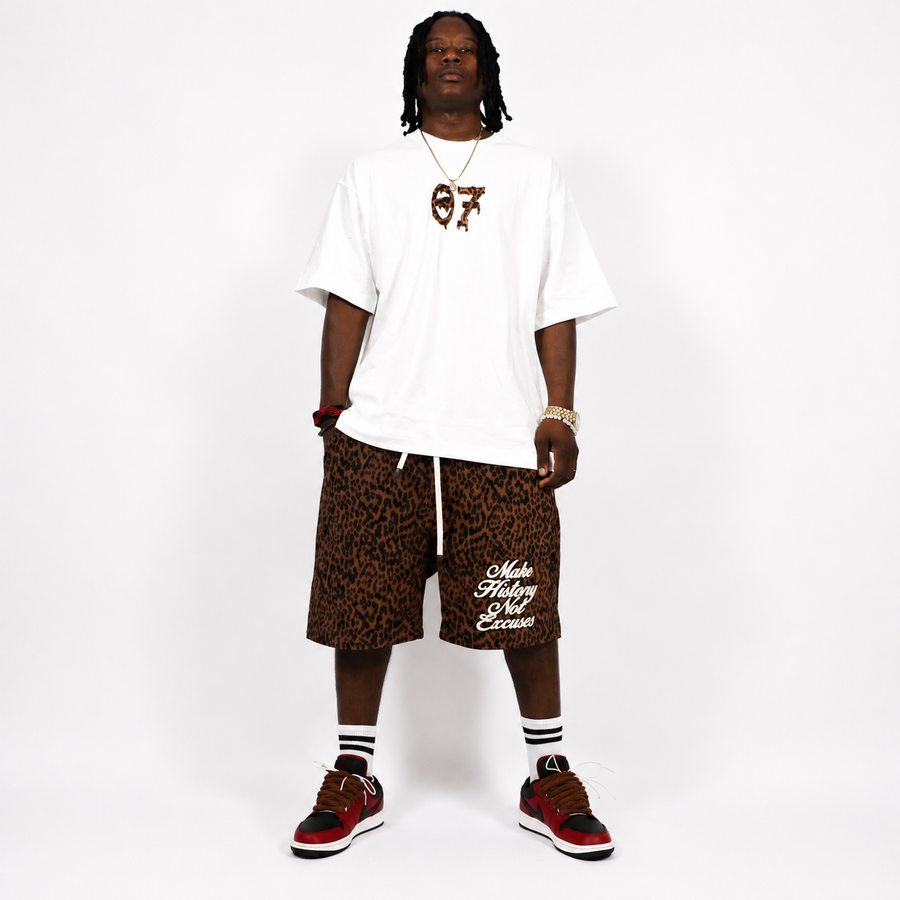 Ensemble t -shirt oversize à col rond brodé léopard & short élastique léopard