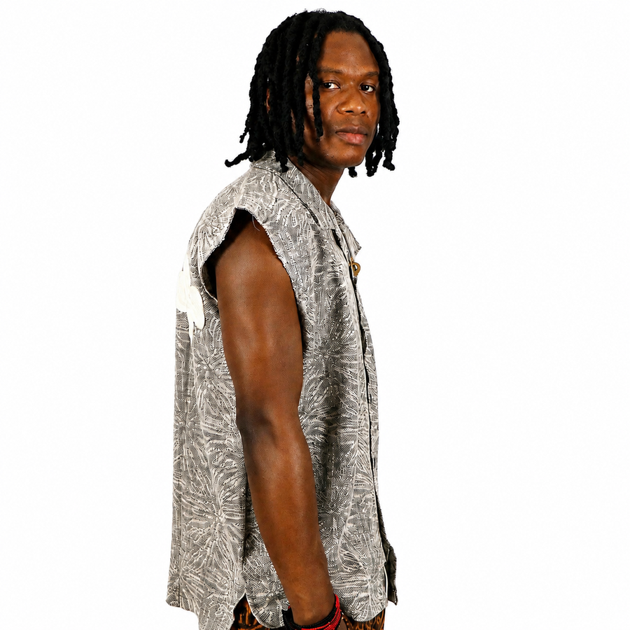 Chemise Sans Manches Grise à Motif avec Broderies – Style Streetwear