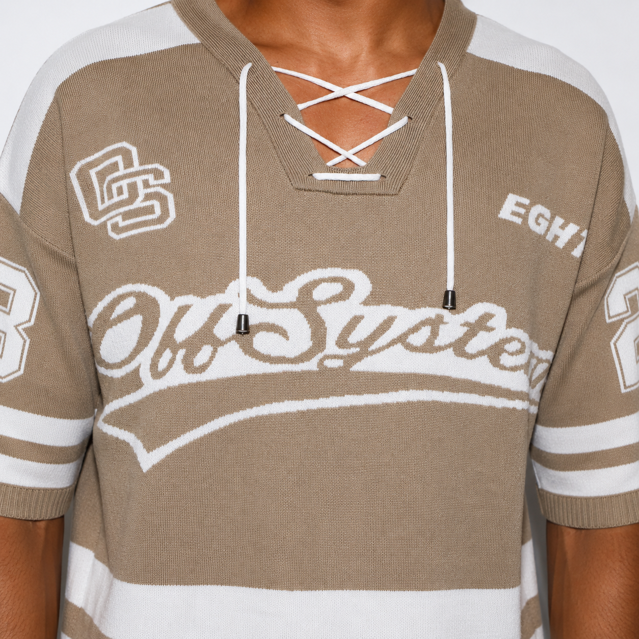 T-shirt Maille Beige & blanc à Lacets – Style Streetwear
